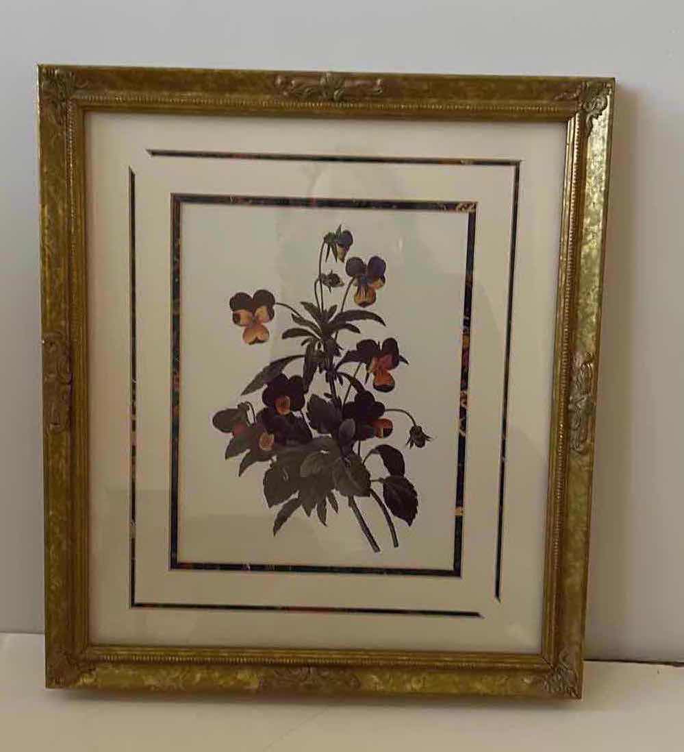 Photo 2 of 2 WALL DECOR- FLORAL ARTWORK GOLD FRAMED 15” x 17”