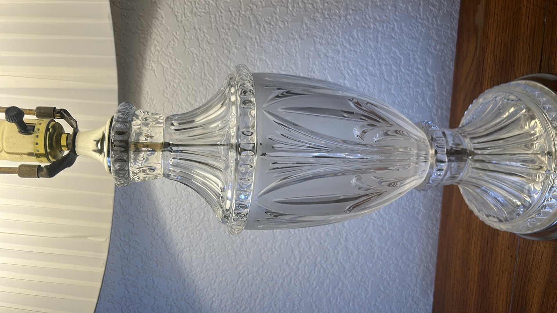 Photo 5 of 2 VINTAGE TABLE LAMPS H32”