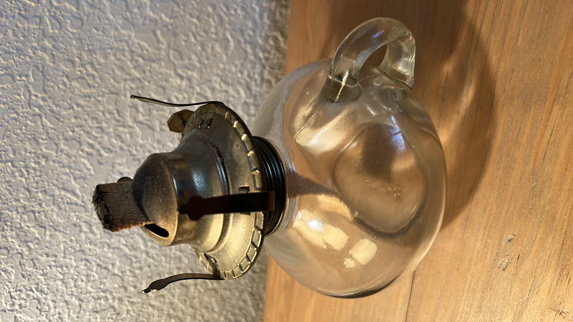 Photo 4 of VINTAGE HURRICANE LAMP H12”