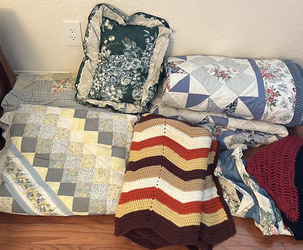 Photo 1 of QUILTS, AFGHANS AND MORE