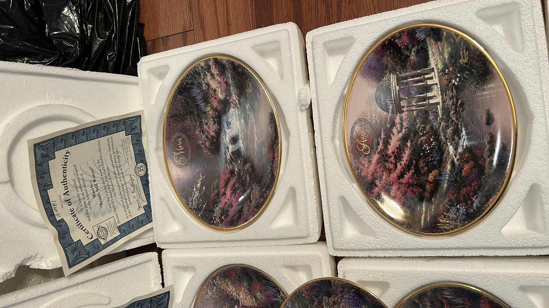 Photo 4 of 7 COLLECTIBLE PLATES WITH COA