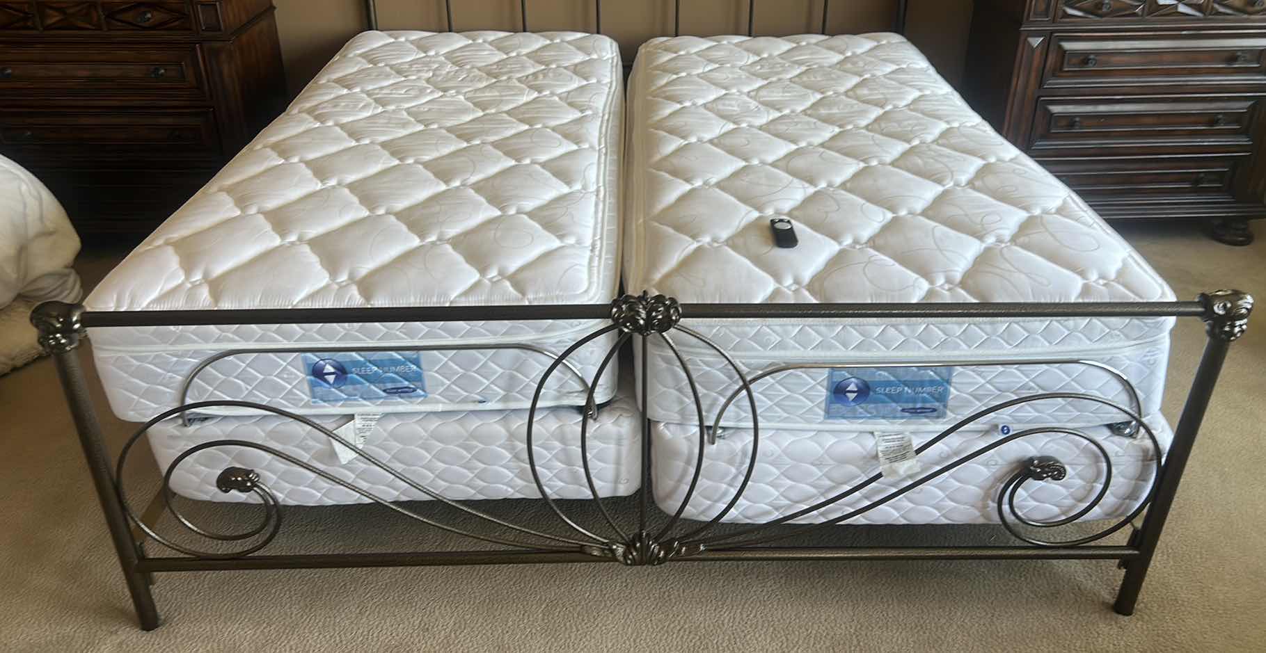 Photo 1 of 2 SLEEP NUMBER TWIN MATTRESS 5000 MODEL WITH BOX SPRINGS