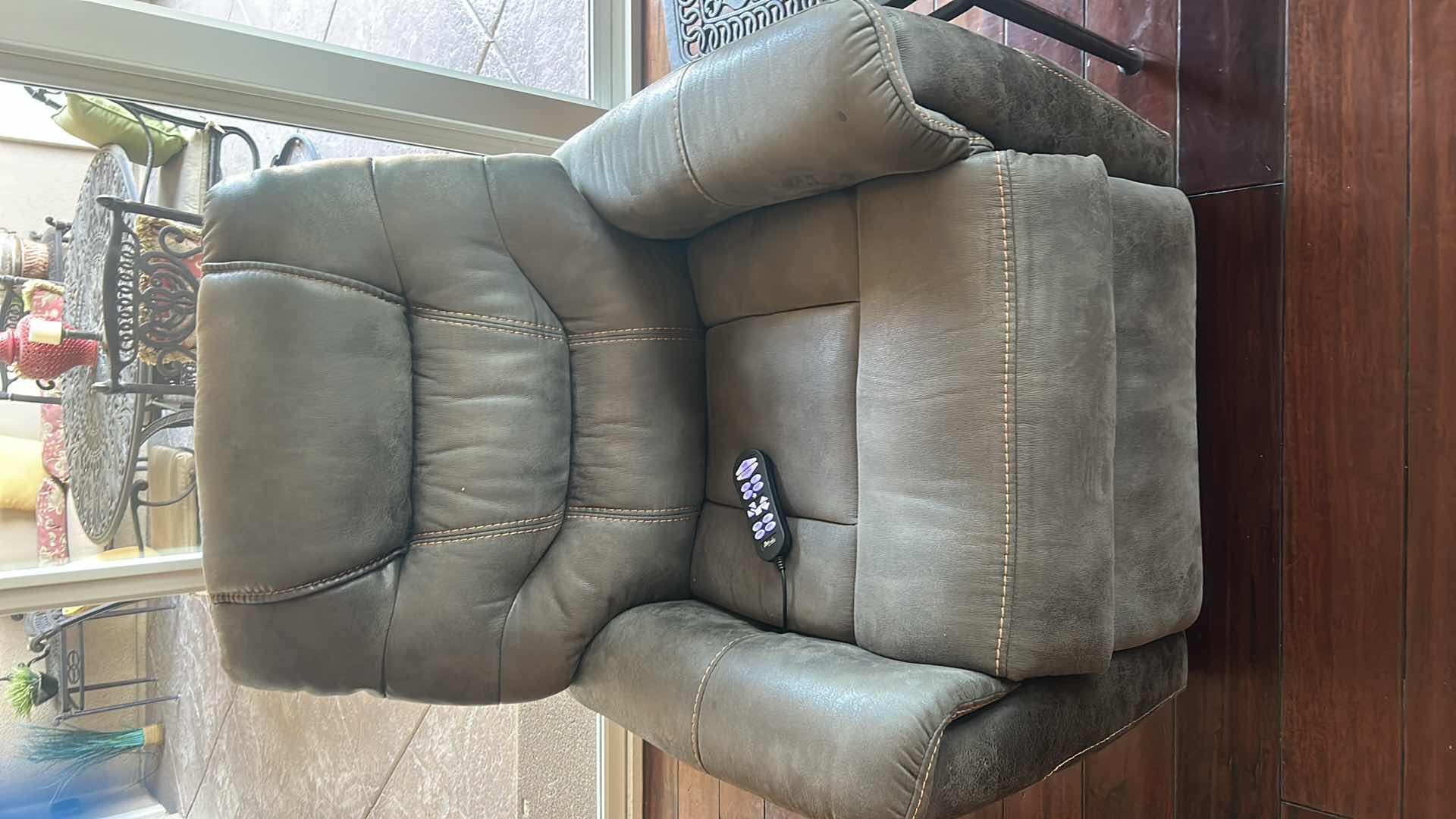 Photo 2 of Ultra comfort, power, lift, and recline chair, gray leather
