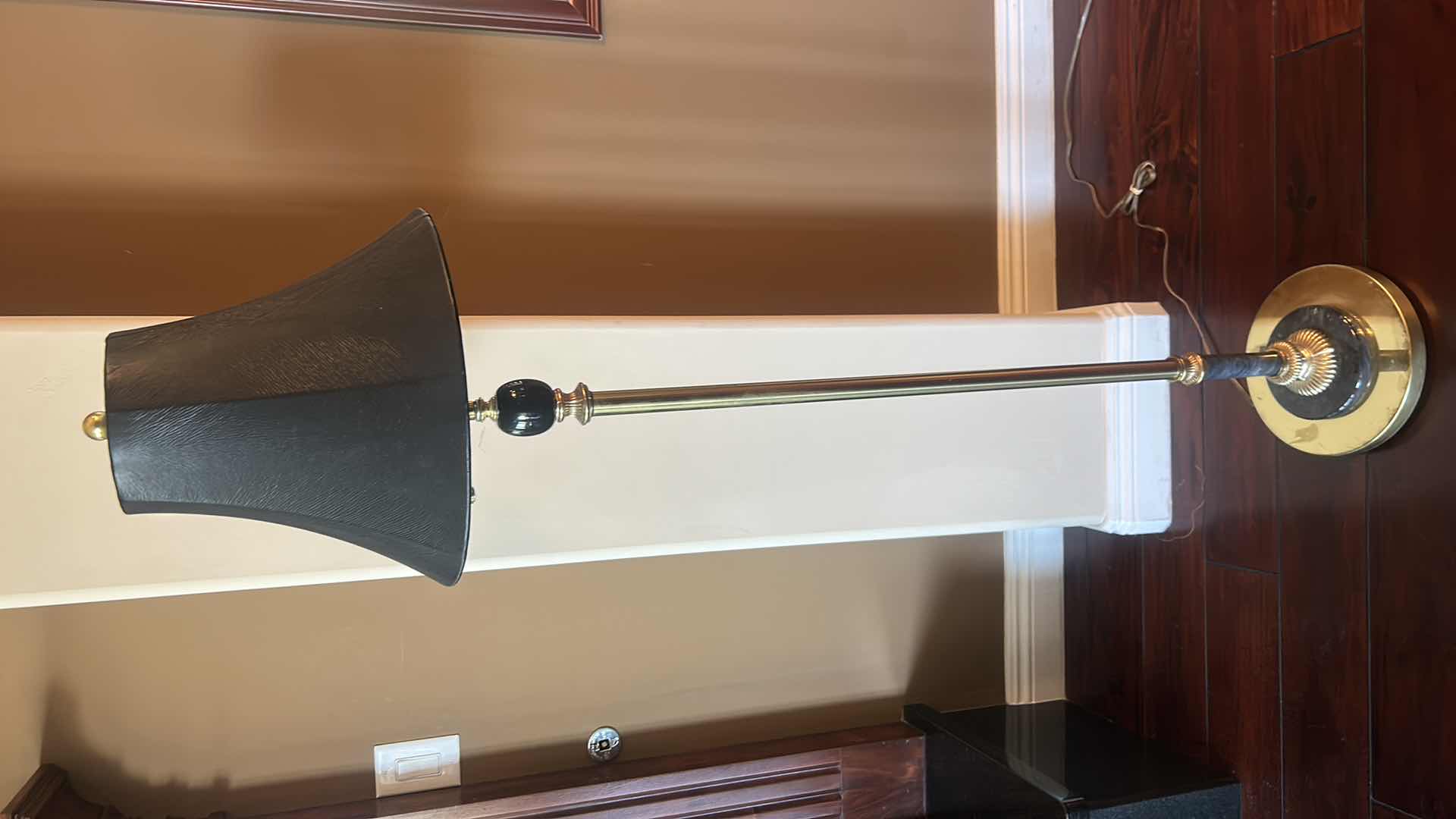 Photo 5 of FLOOR LAMP H 57 inches