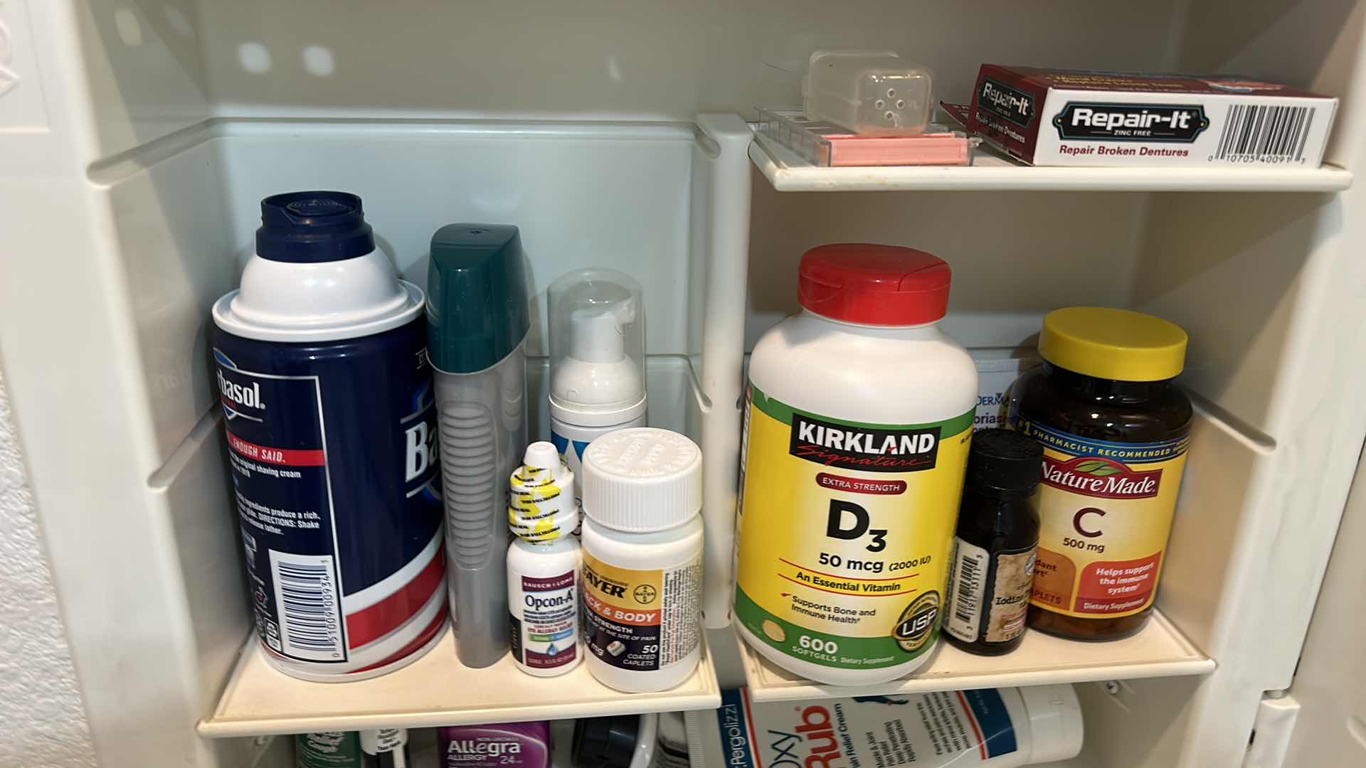 Photo 3 of CONTENTS OF MEDICINE CABINET