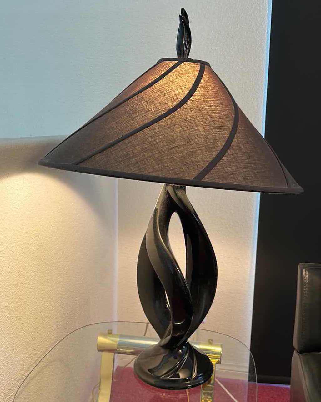 Photo 1 of BLACK TABLE LAMP H35”