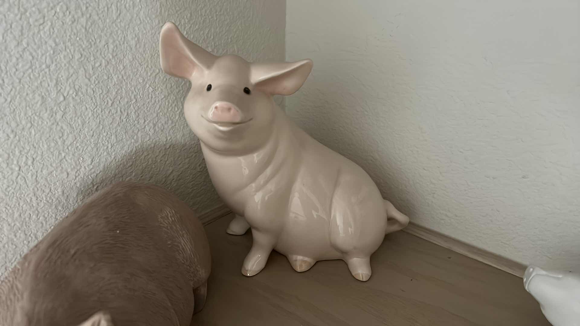 Photo 5 of 4 COLLECTIBLE PIGS, LARGEST 13 1/2” x 5 1/2”