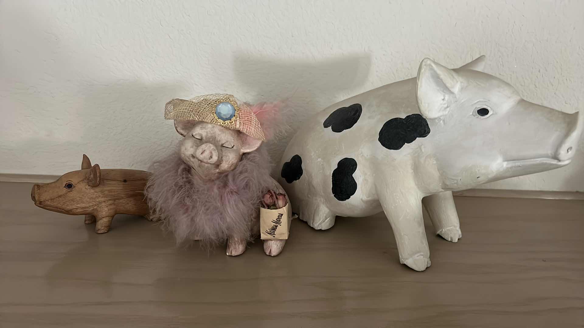 Photo 1 of 3 COLLECTIBLE PIGS, LARGEST 12“ x 8“