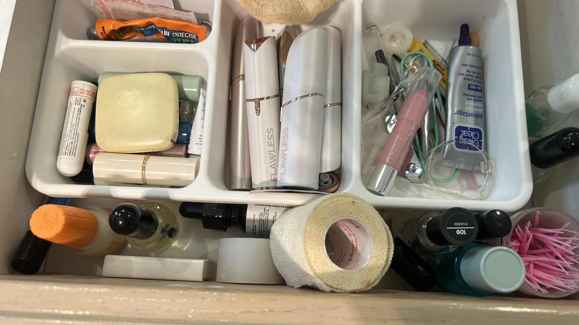 Photo 2 of CONTENTS OF PULL OUT DRAWER IN BATHROOM/ COSMETICS