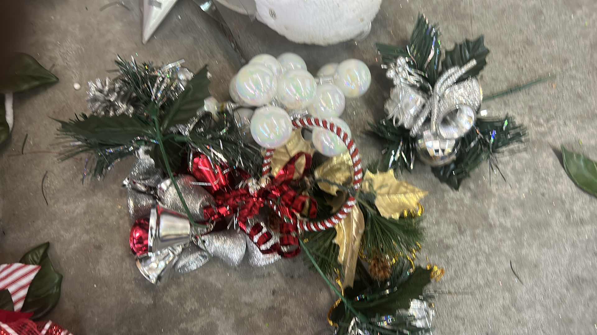 Photo 7 of CHRISTMAS DECOR