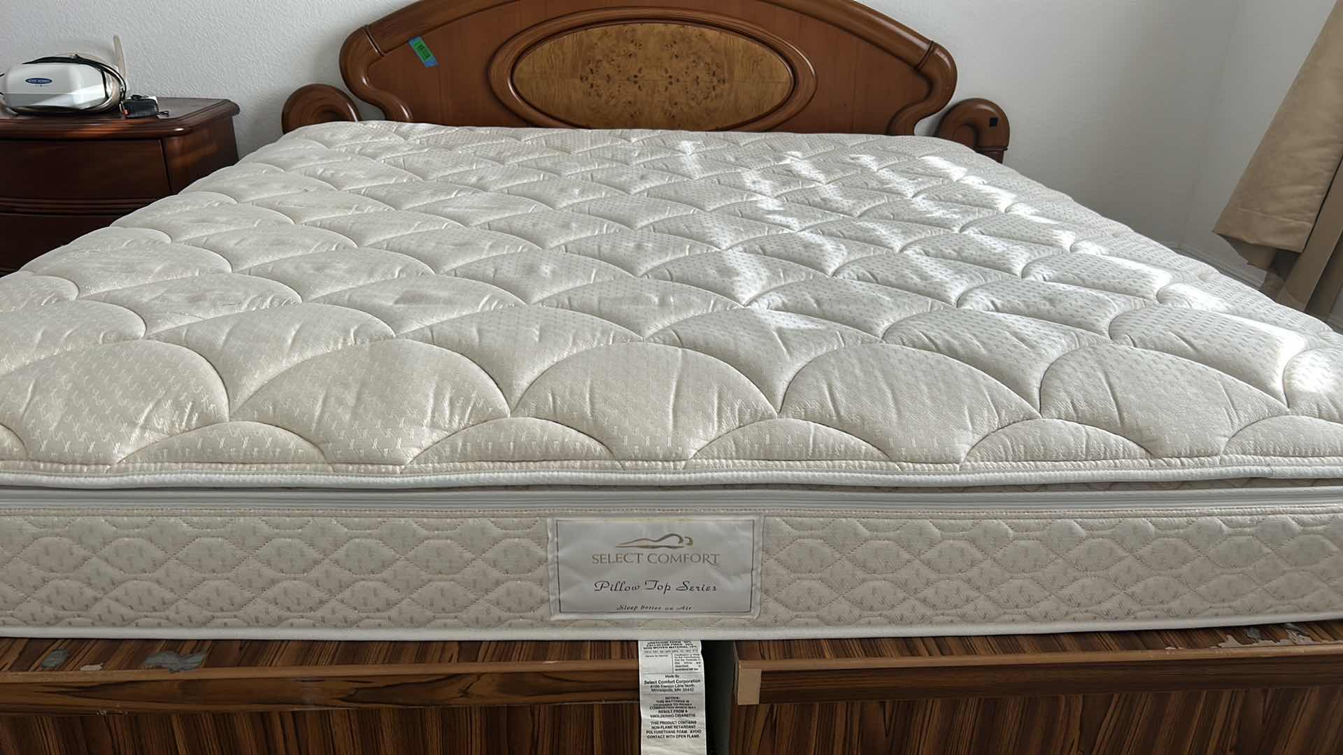 Photo 1 of KING SELECT COMFORT PILLOW TOP SERIES MATTRESS (BED FRAME SOLD SEPARATELY)