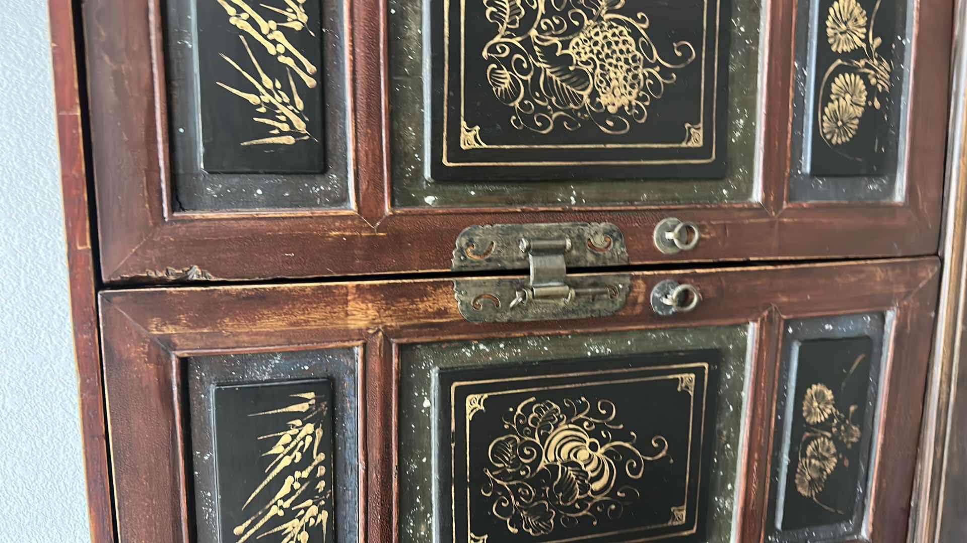 Photo 3 of ANTIQUE CHINESE CABINET W BRASS HARDWARE  23“ x 16“ x 24 1/2“