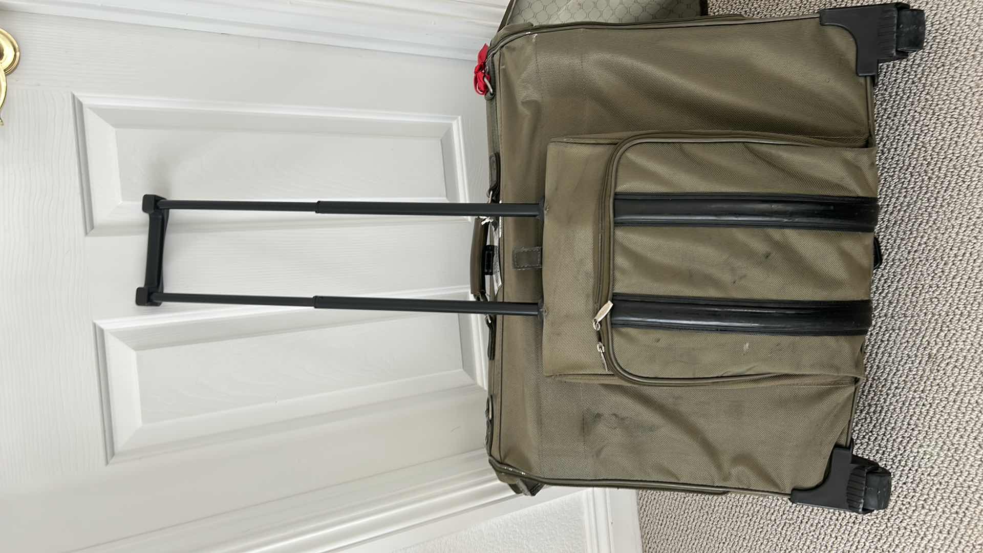 Photo 4 of 2 PCS LUGGAGE