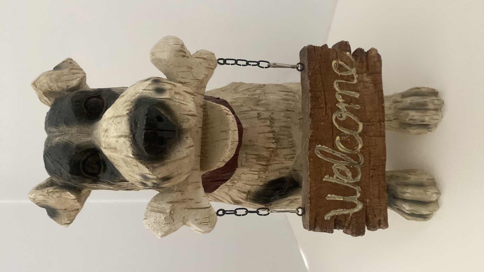 Photo 1 of LIGHT WOOD DOG WELCOME STATUE H 13 1/2”