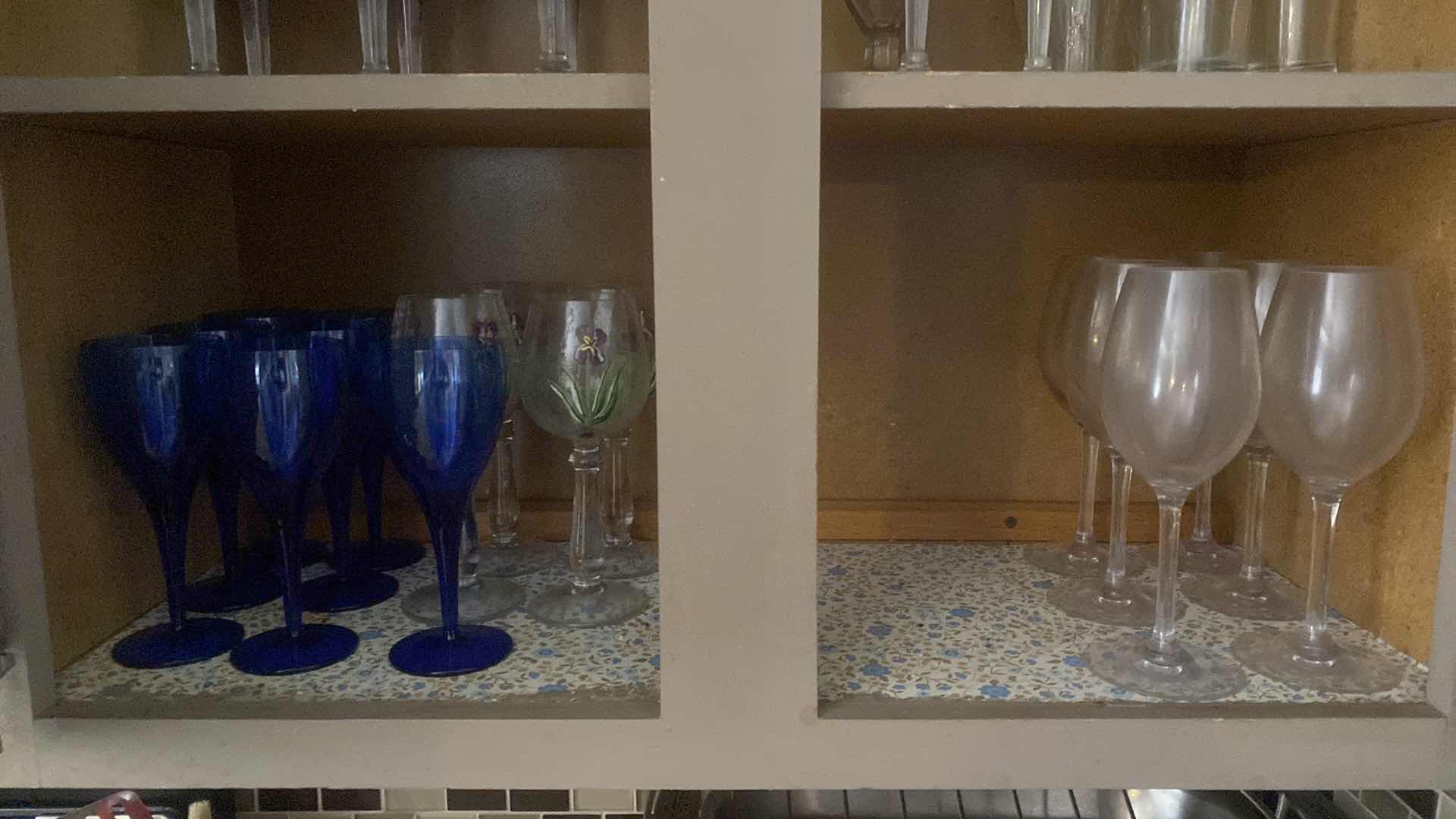 Photo 4 of CONTENTS KITCHEN CABINET - PLASTIC WARE AND GLASSES