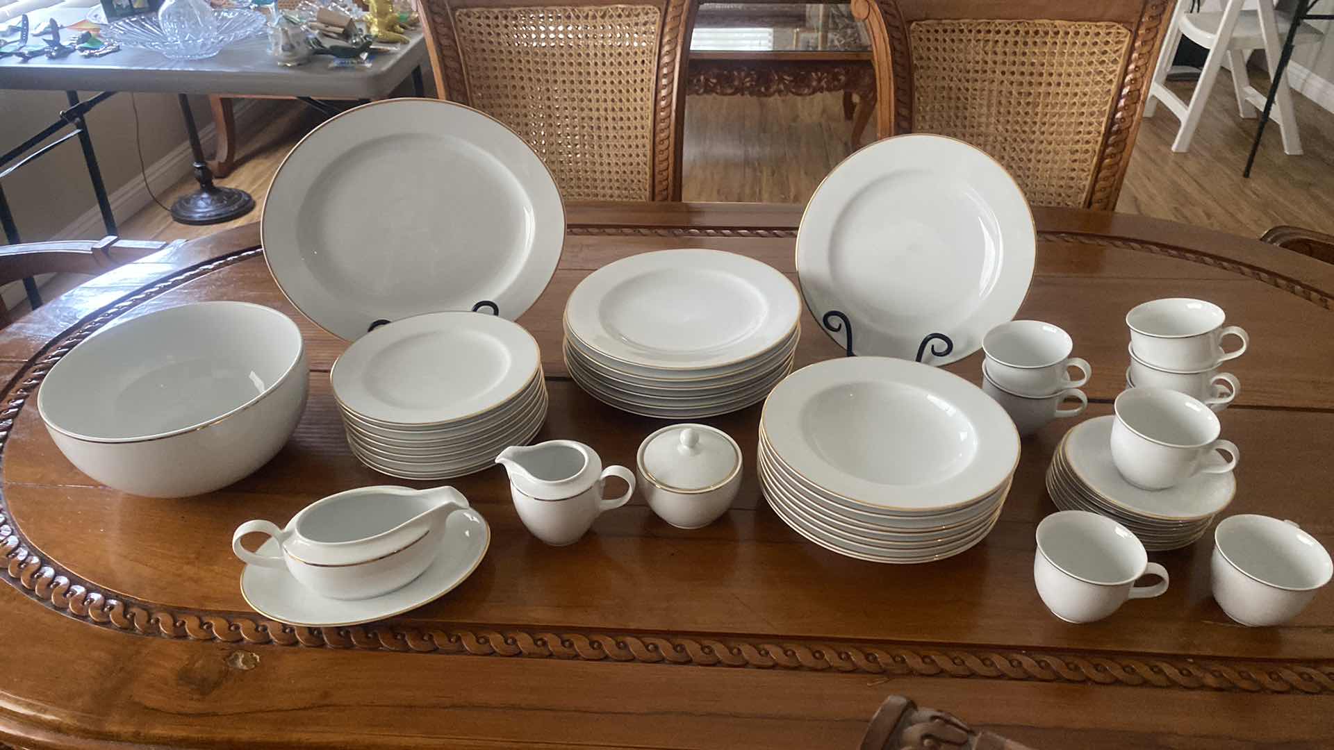 Photo 1 of 46 PIECES CHRISTOPHER STUART FINE CHINA THAILAND