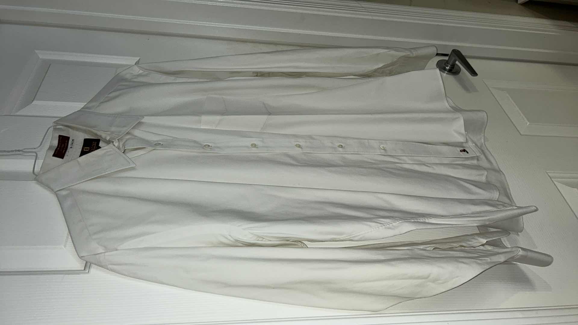 Photo 2 of MENS CLOTHING- NORDSTROM CLASSIC 100% LONG STAPLE COTTON 2 x 2 PINPOINT BUTTON DOWN SHIRT SIZE 17 -35