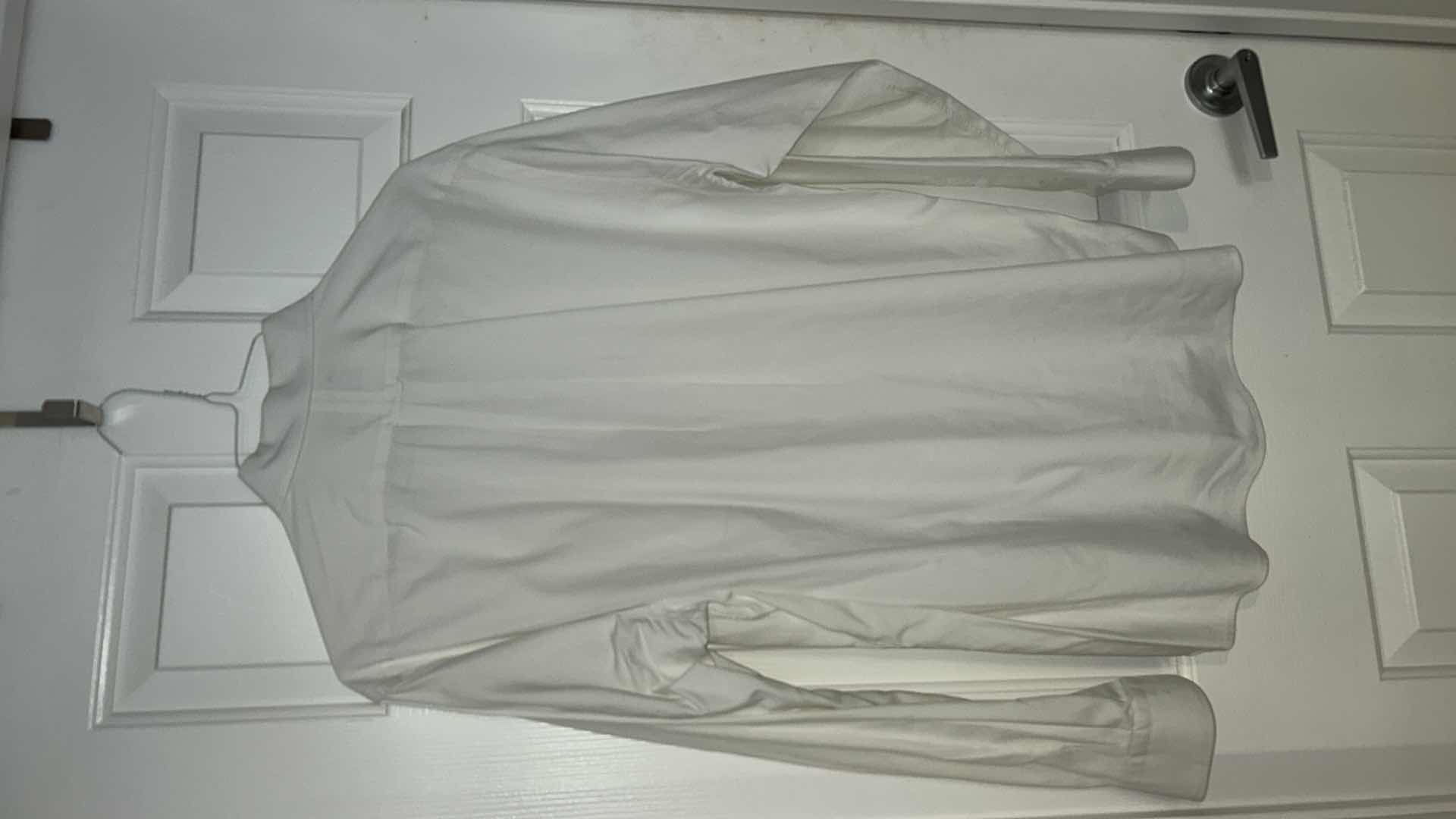 Photo 4 of MENS CLOTHING- NORDSTROM CLASSIC 100% LONG STAPLE COTTON 2 x 2 PINPOINT BUTTON DOWN SHIRT SIZE 17 -35