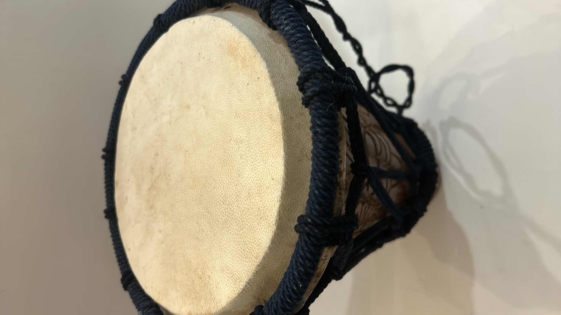 Photo 7 of VINTAGE CARVED WOOD BONGO DRUM MUSICAL INSTRUMENT - PERCUSSION H12”