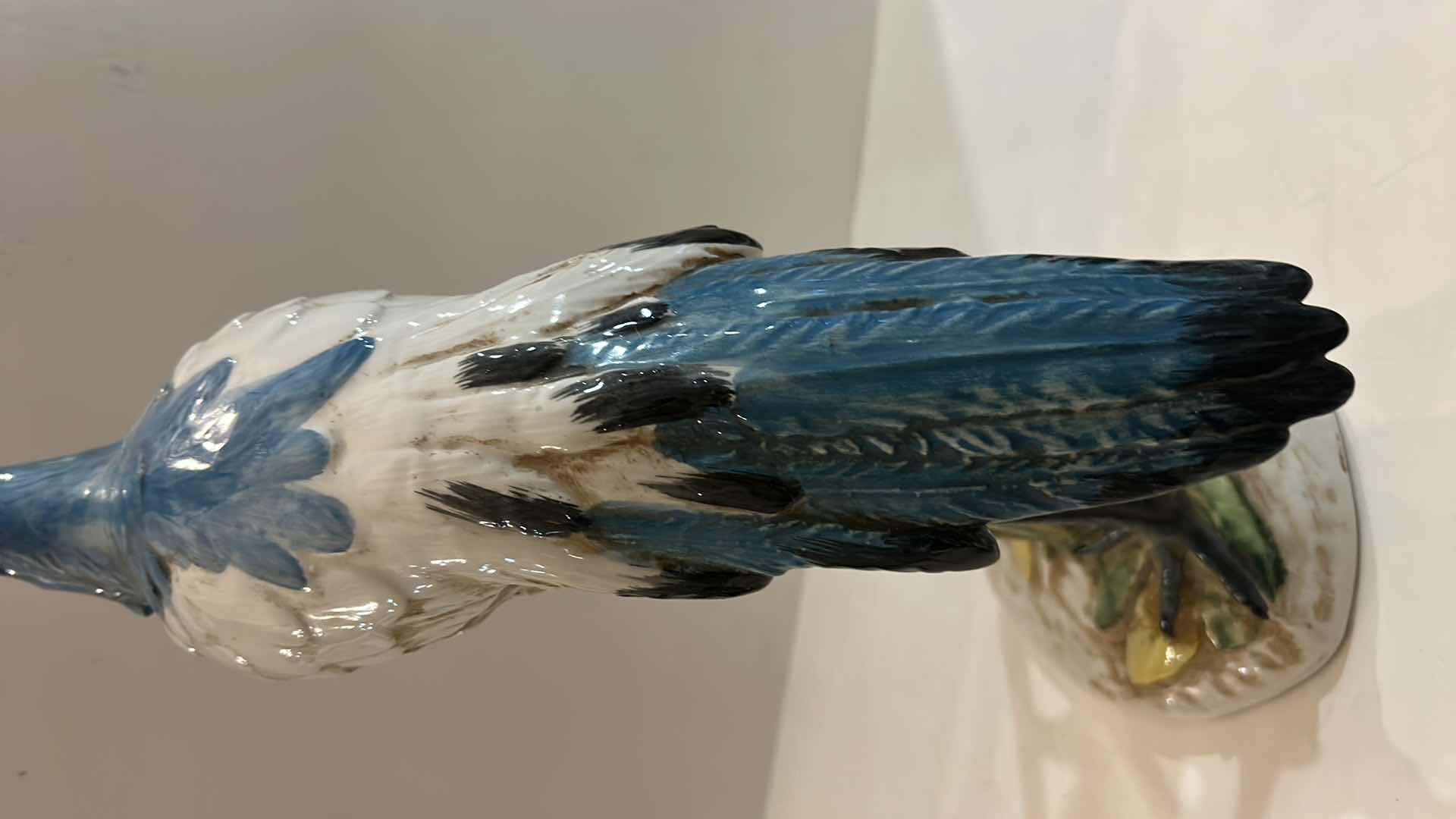 Photo 4 of BLUE AND WHITE PORCELAIN BIRD STATUE H18.5”