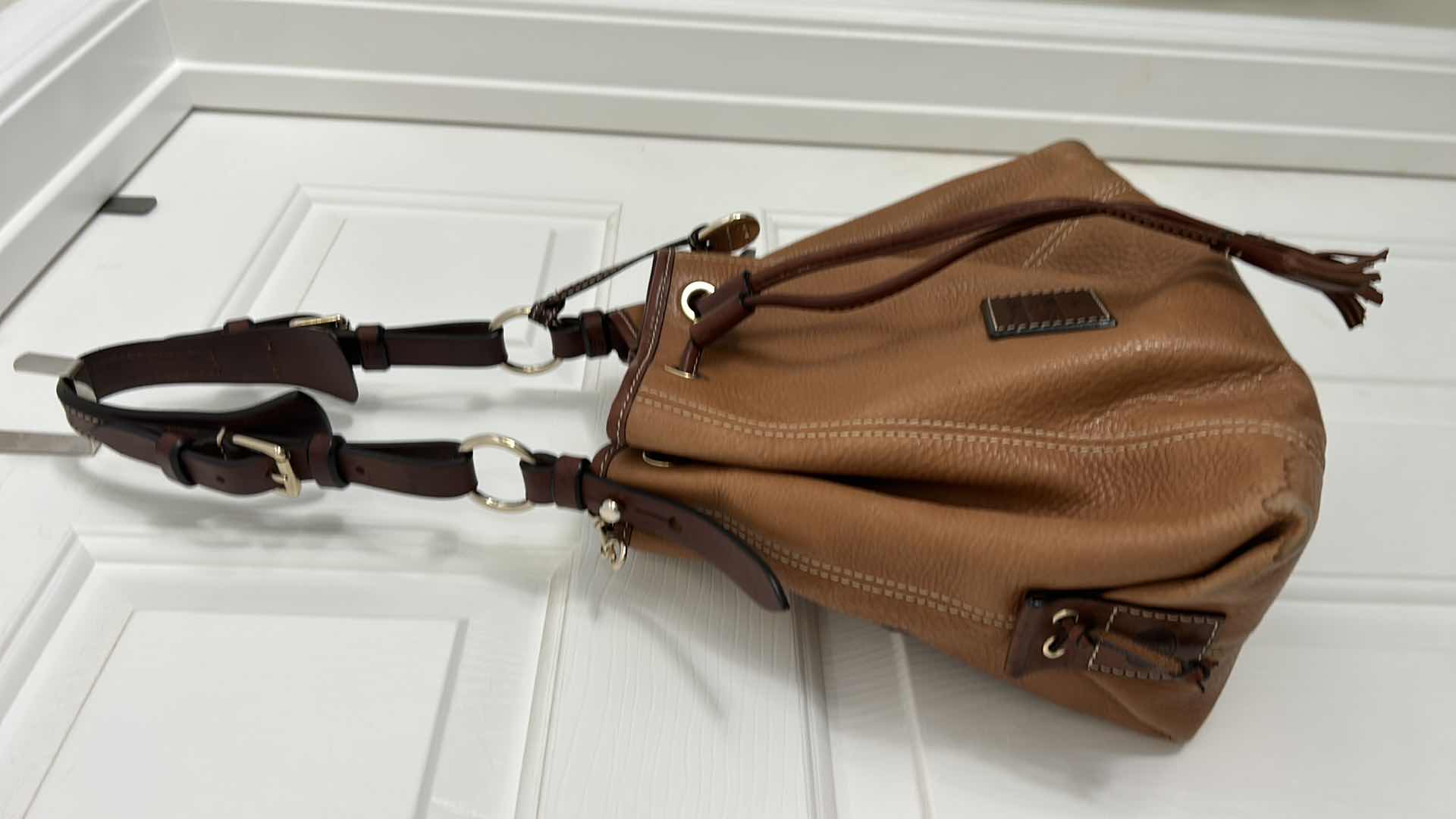 Photo 4 of DOONEY AND BOURKE LEATHER SATCHEL HANDBAG