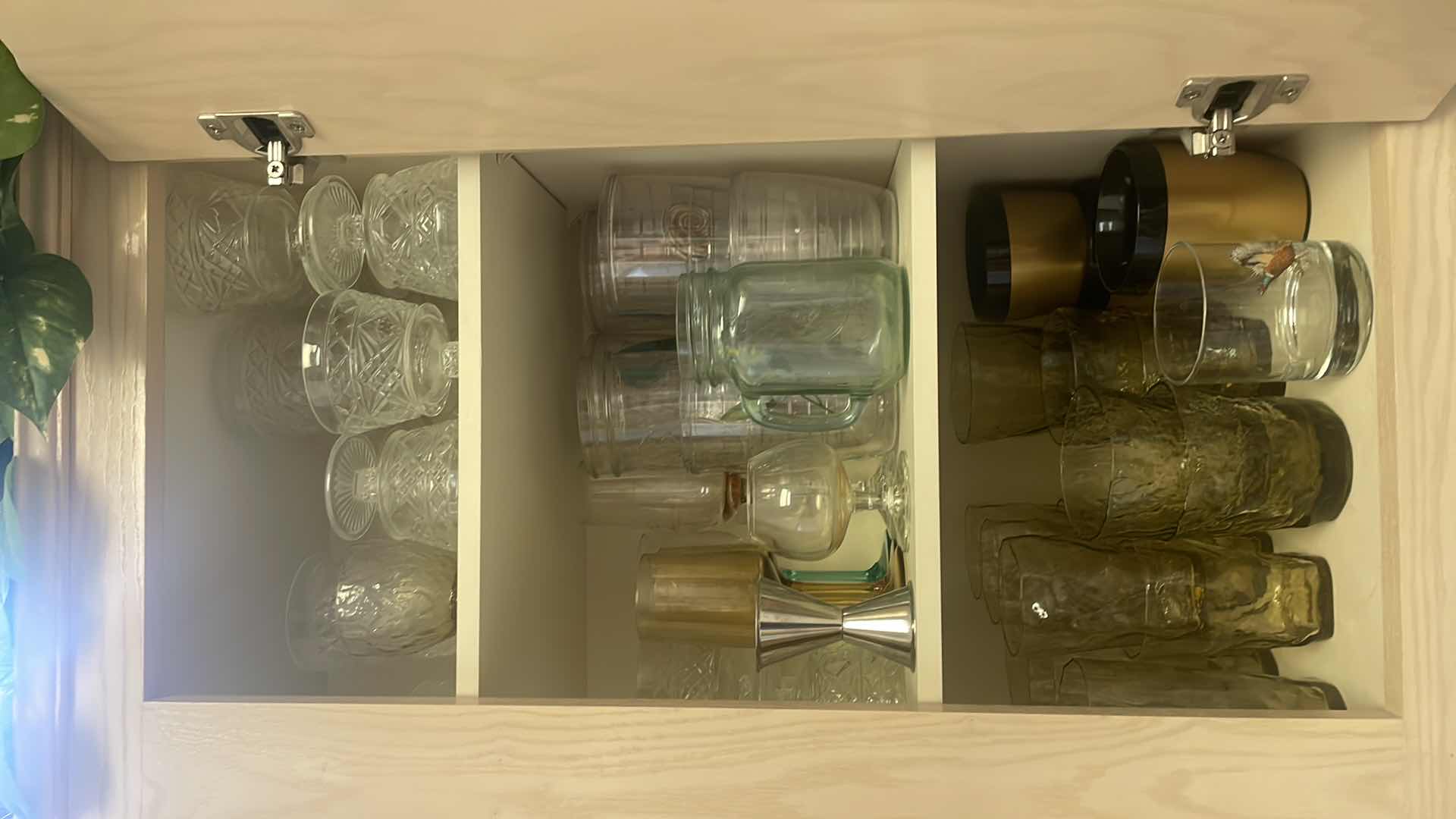 Photo 3 of CONTENTS OF KITCHEN CABINET - GLASSES