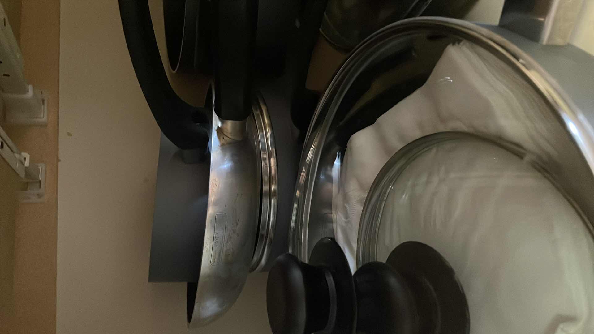 Photo 4 of CONTENTS OF KITCHEN CABINET- POTS & PANS