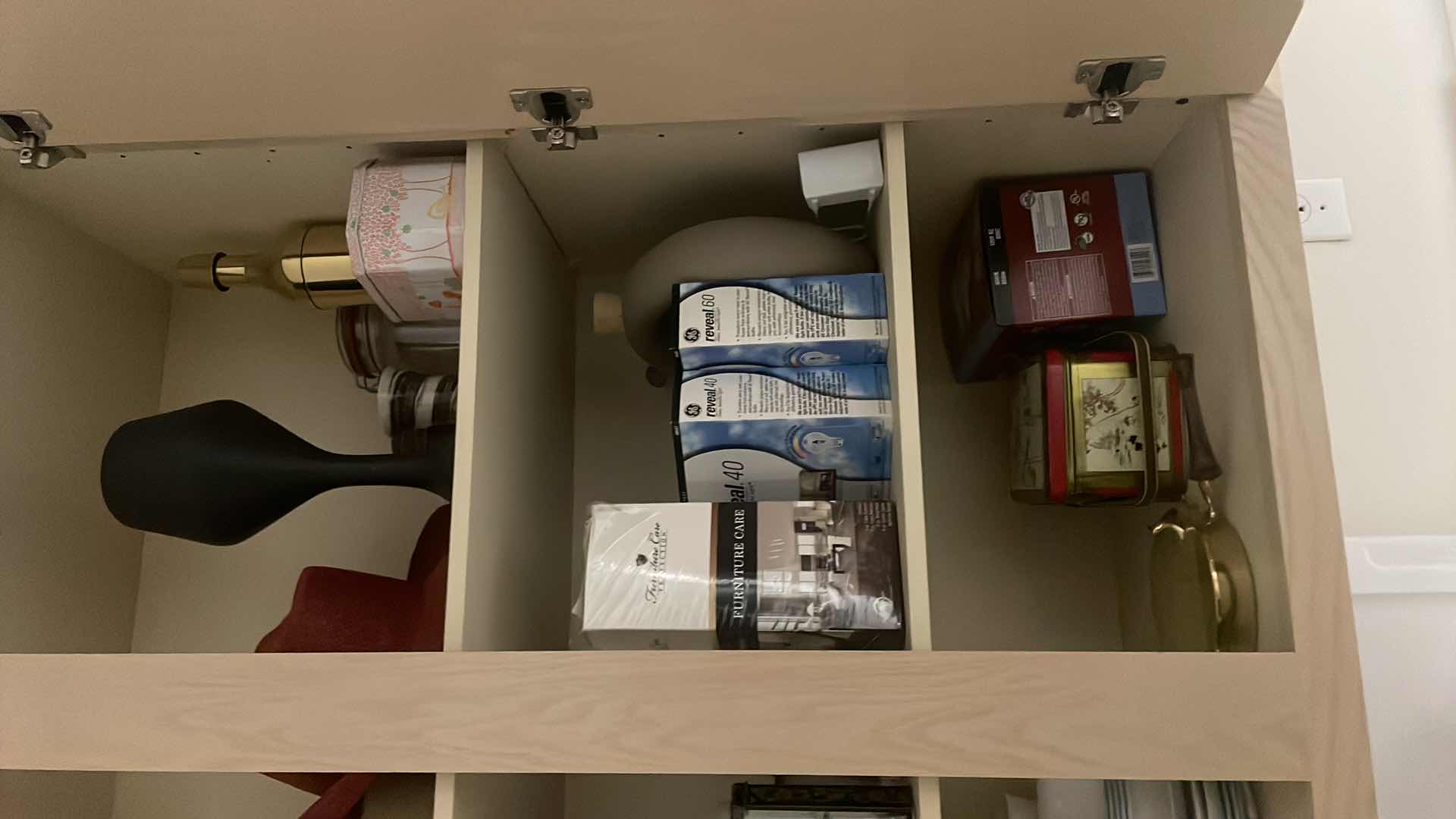 Photo 3 of CONTENTS OF GARAGE CABINET - DISHES BLOWDRYER & BULBS