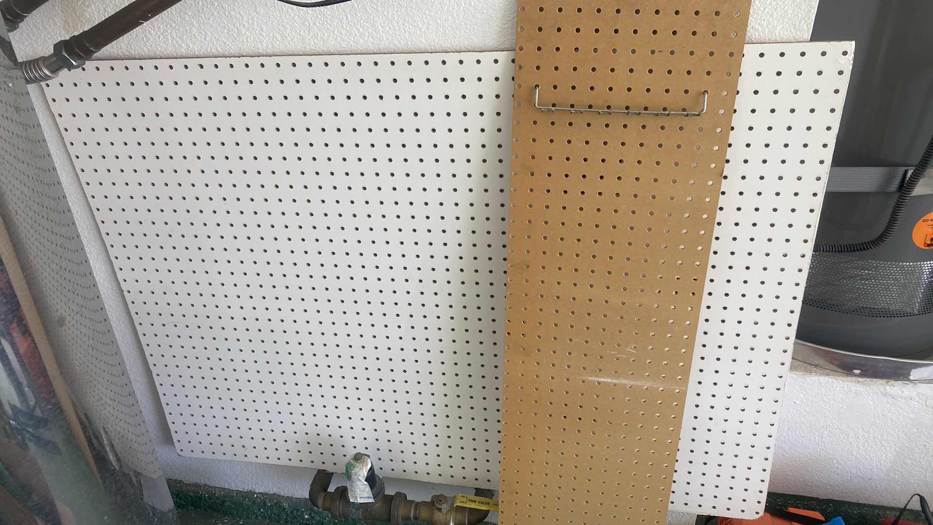 Photo 1 of 2 - PEG BOARD - LARGEST 48” x 35”