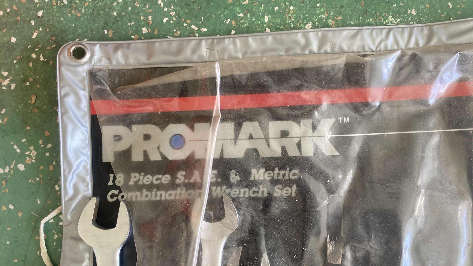 Photo 2 of PROMARK 18 PIECE WRENCH SET