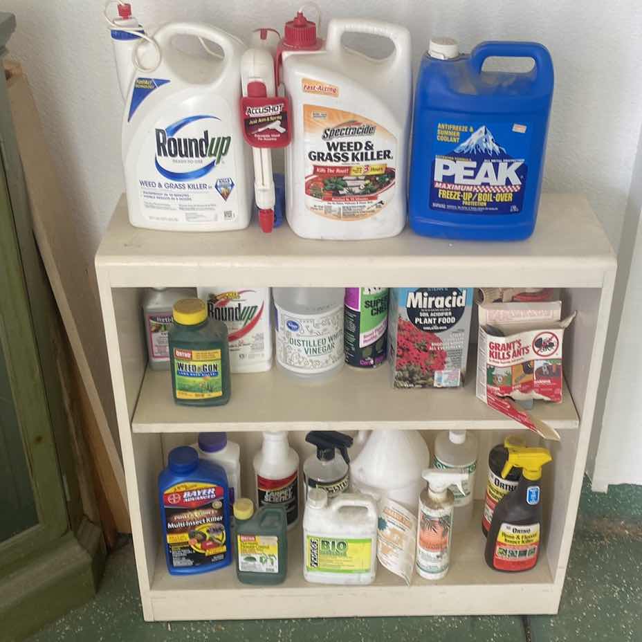 Photo 1 of 2 SHELF BOOKCASE WITH GARDENING & HOUSEHOLD CHEMICALS 30“ x 9“ H30 1/2”