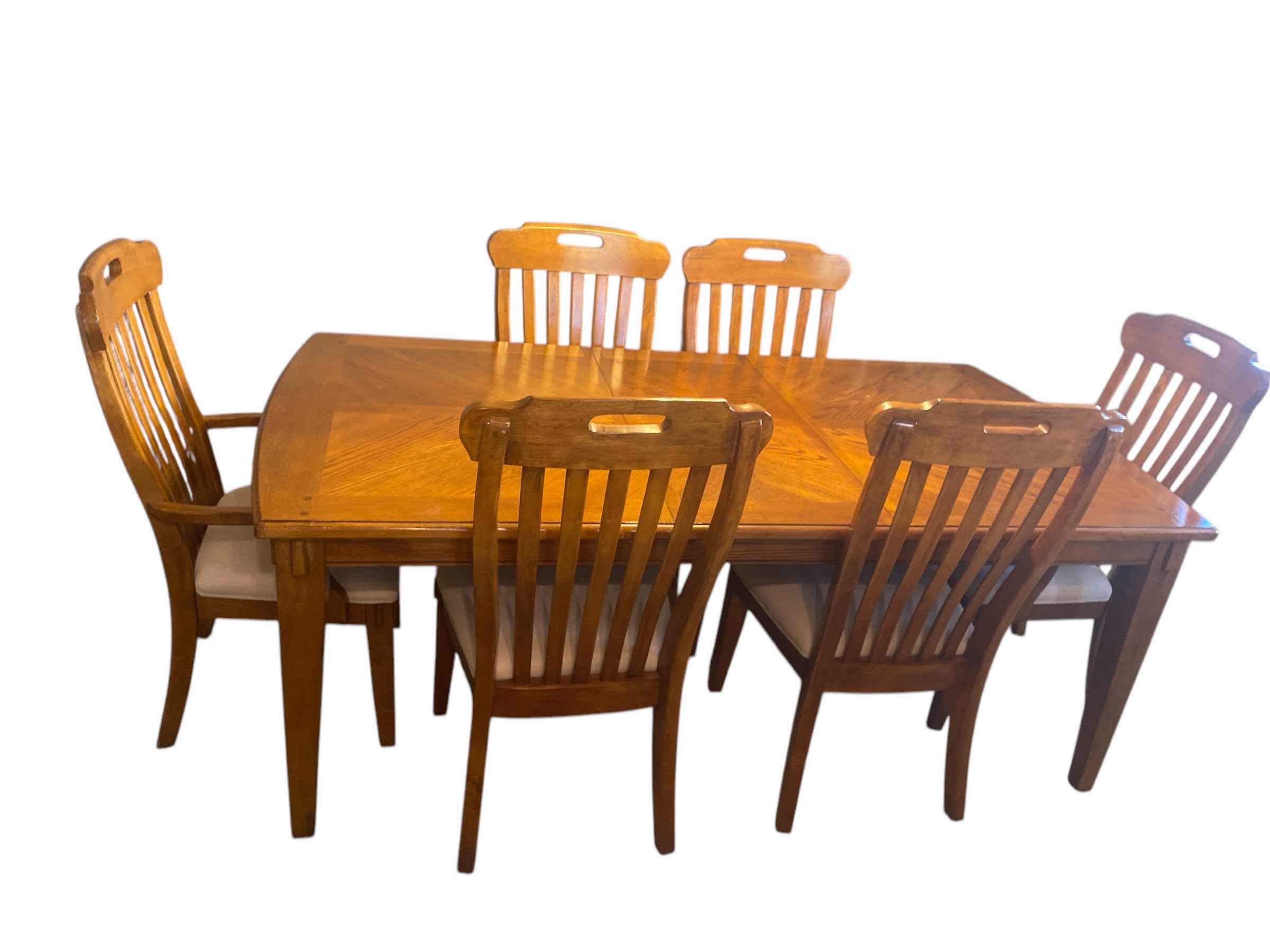Photo 1 of OAK DINING ROOM SET WITH 6 DINING ROOM CHAIRS SHOWN WITH 1 LEAF MEASURES 80“ x 41 1/2“ H30” (LEAF IS 18”)