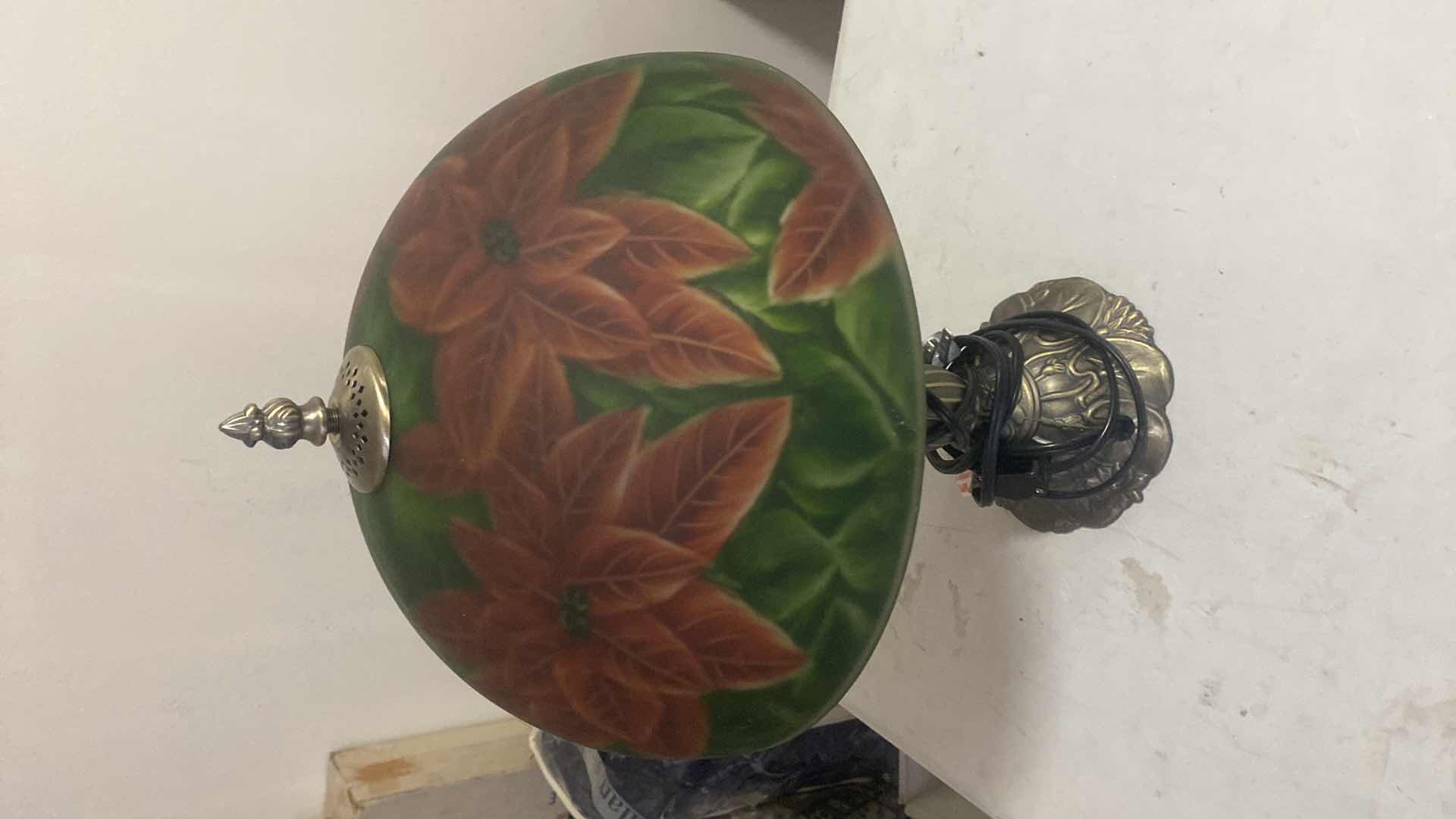 Photo 1 of HOLIDAY LAMP WITH GLASS TOP H18”