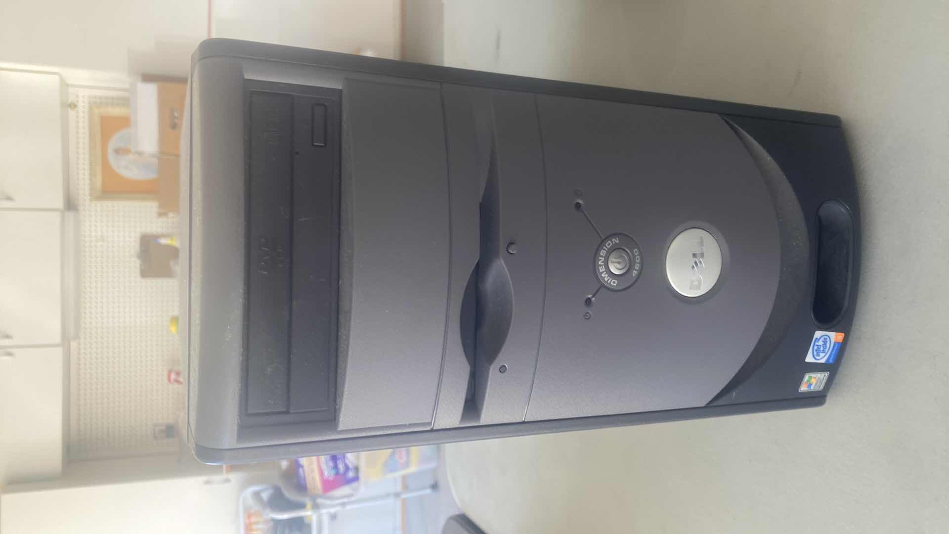 Photo 1 of DELL COMPUTER - CORDS MISSING