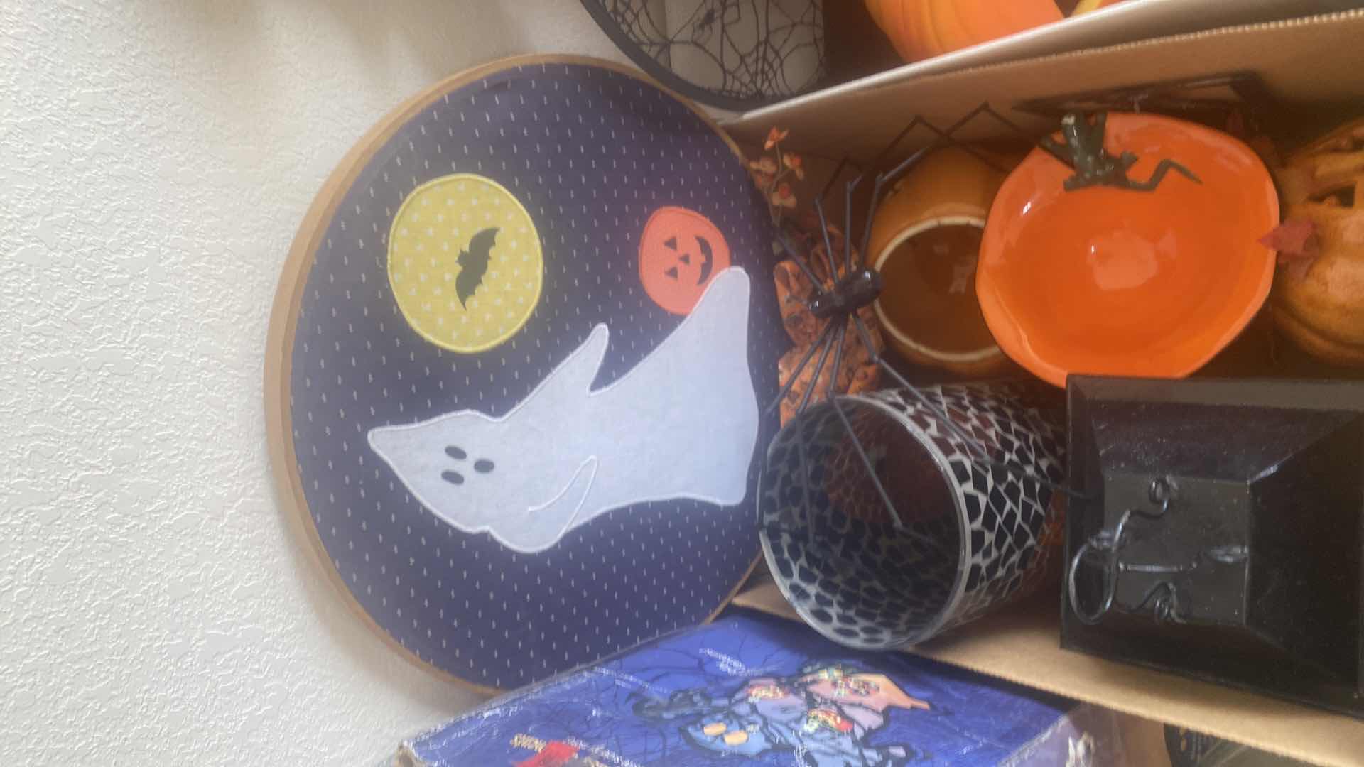 Photo 1 of HALLOWEEN DECOR