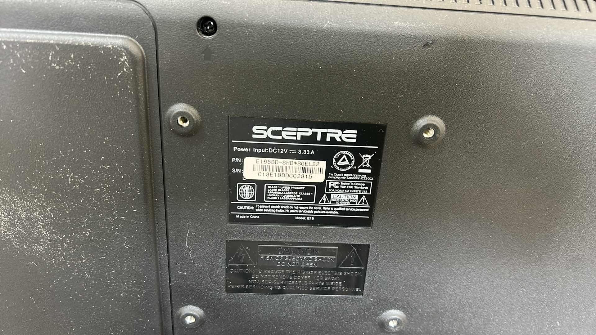Photo 1 of SCEPTRE 19.5” TV