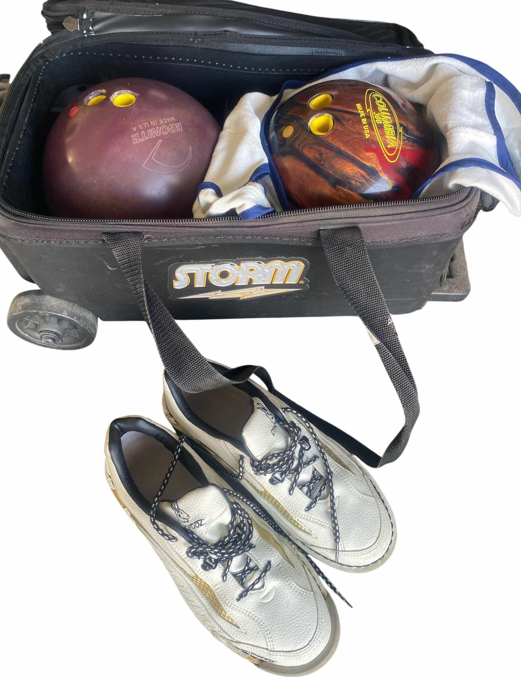Photo 1 of 2 BOWLING BALLS  & MENS SHOES SIZE 10 WITH BAG