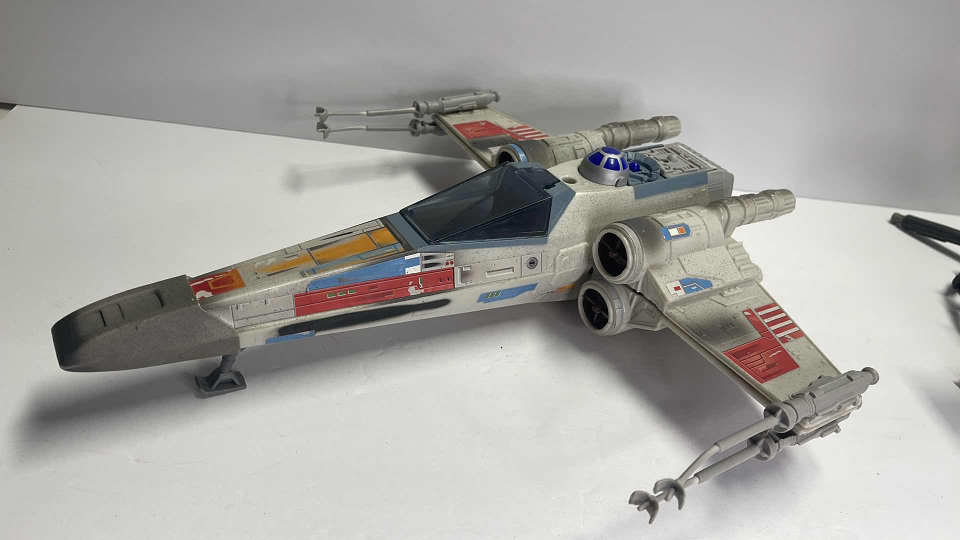 Photo 2 of VINTAGE STAR WARS X-WING FIGHTER ORIGINAL TRILOGY COLLECTION – RETAIL PRICE $30.00