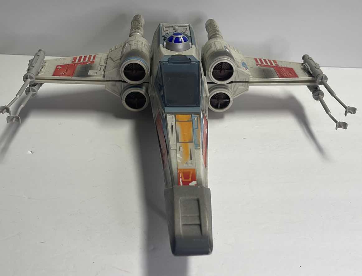 Photo 3 of VINTAGE STAR WARS X-WING FIGHTER ORIGINAL TRILOGY COLLECTION – RETAIL PRICE $30.00