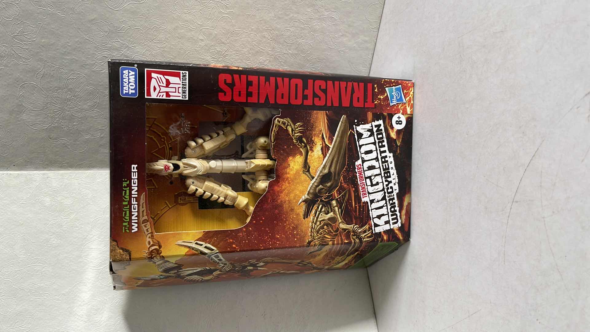 Photo 1 of NIB TRANSFORMERS KINGDOM WAR FOR CYBERTRON WINGFINGER MSRP $26.99