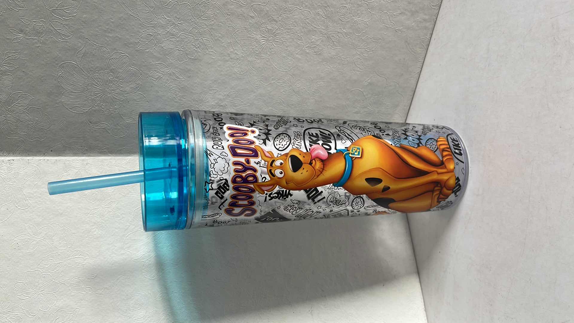 Photo 2 of NIB SCOOBY DOO 16OZ CUP WITH STRAW MSRP $14.99