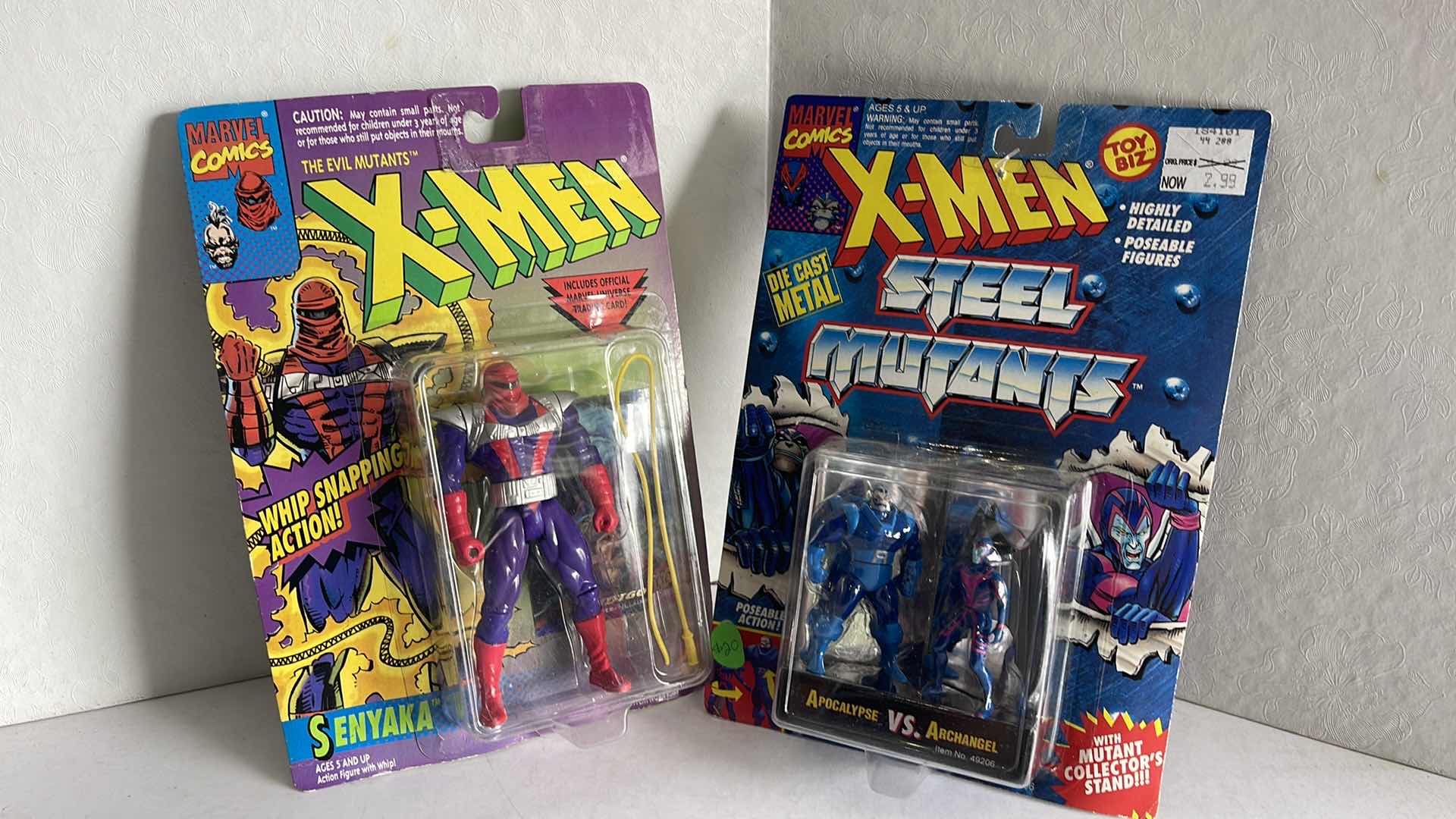 Photo 1 of MARVEL COMICS X-MEN SENYAKA & STEEL MUTANTS APOCALYPSE VS ARCHANGEL MSRP $19.99 EACH