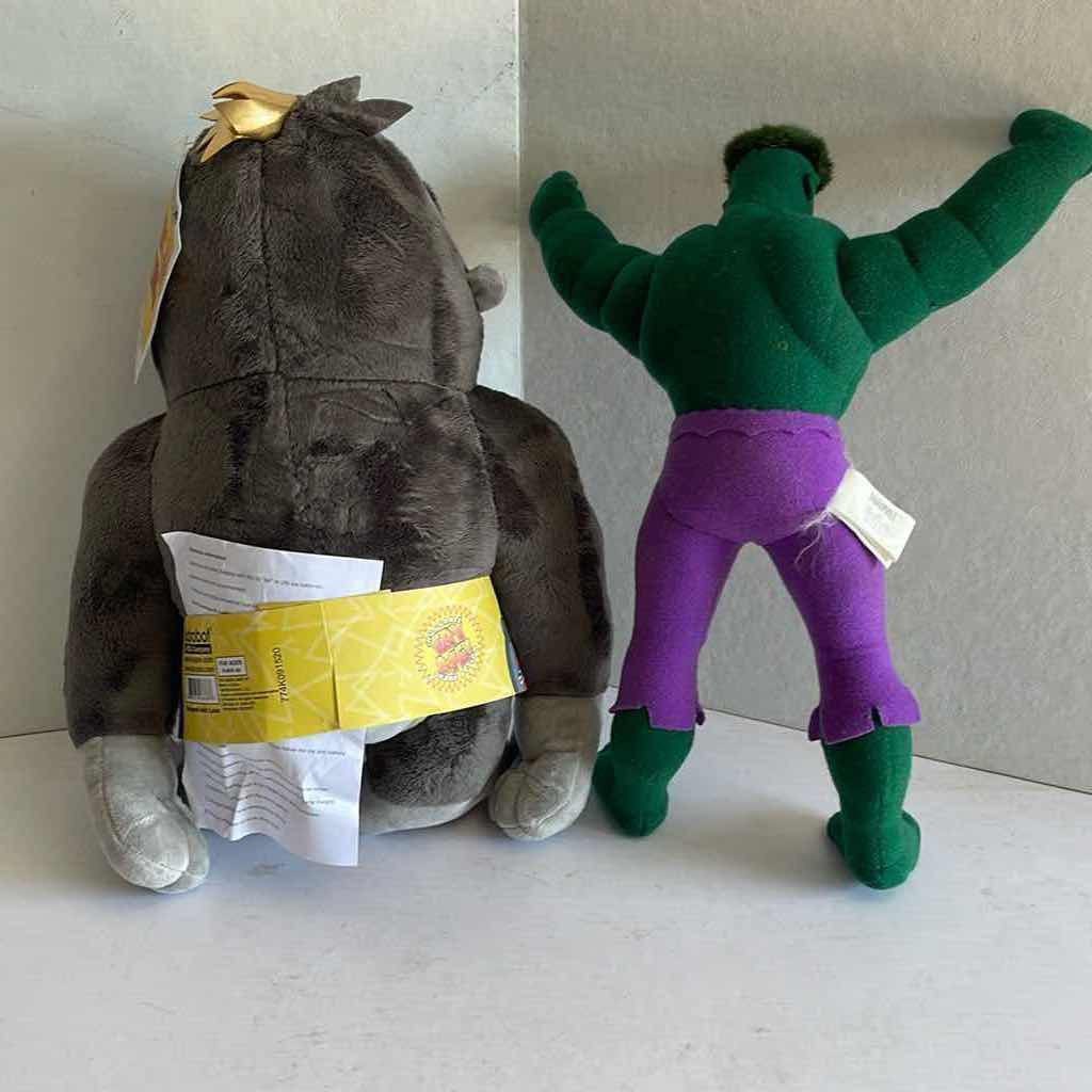 Photo 2 of KING KING BATTERY OPERATED PLUSH & MARVELS THE HULK PLUSH