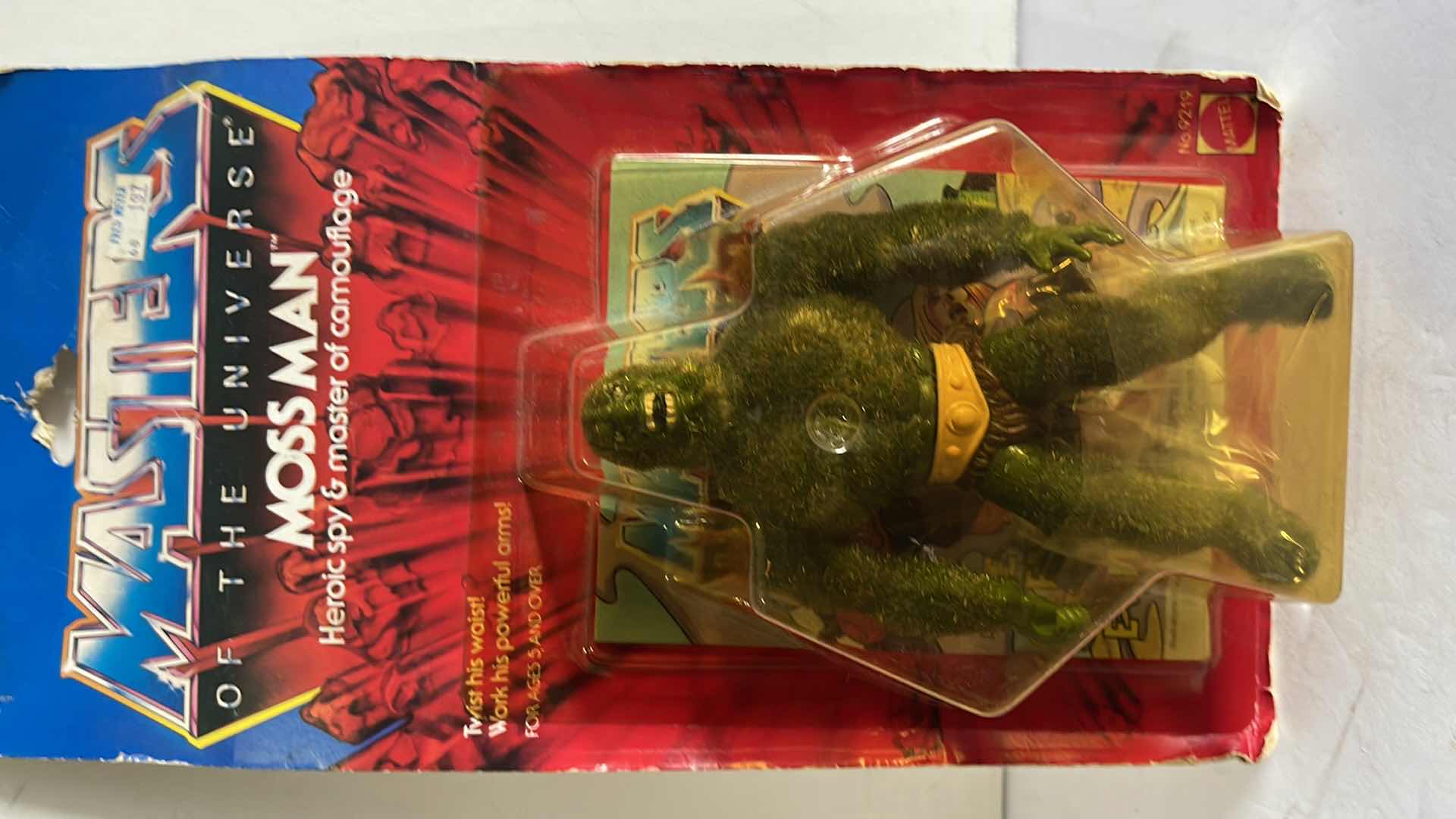 Photo 3 of NIB 1984 MASTERS OF THE UNIVERSE MOSS MAN  HEROIC SPY & MASTER OF CAMOUFLAGE MSRP $250