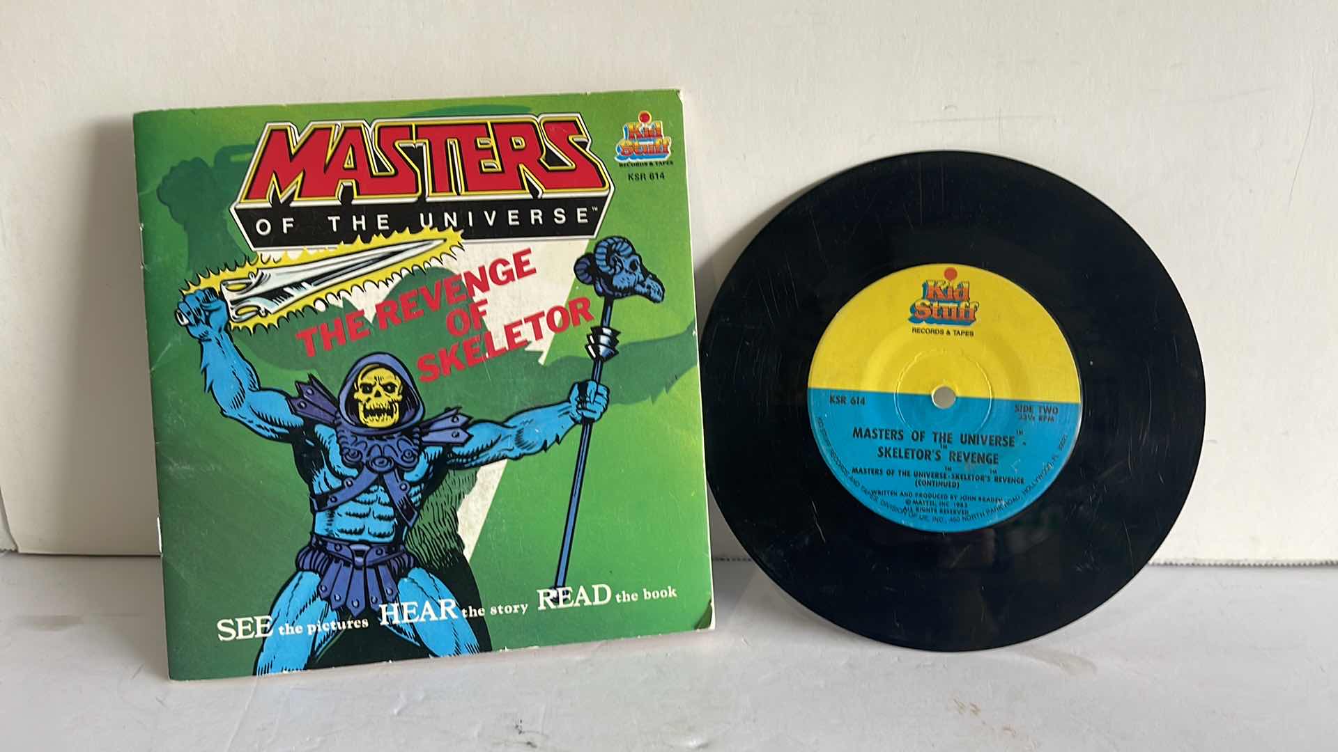 Photo 1 of NIB 1983 MASTERS OF THE UNIVERSE THE REVENGE OF SKELETOR RECORD & BOOK MSRP $18