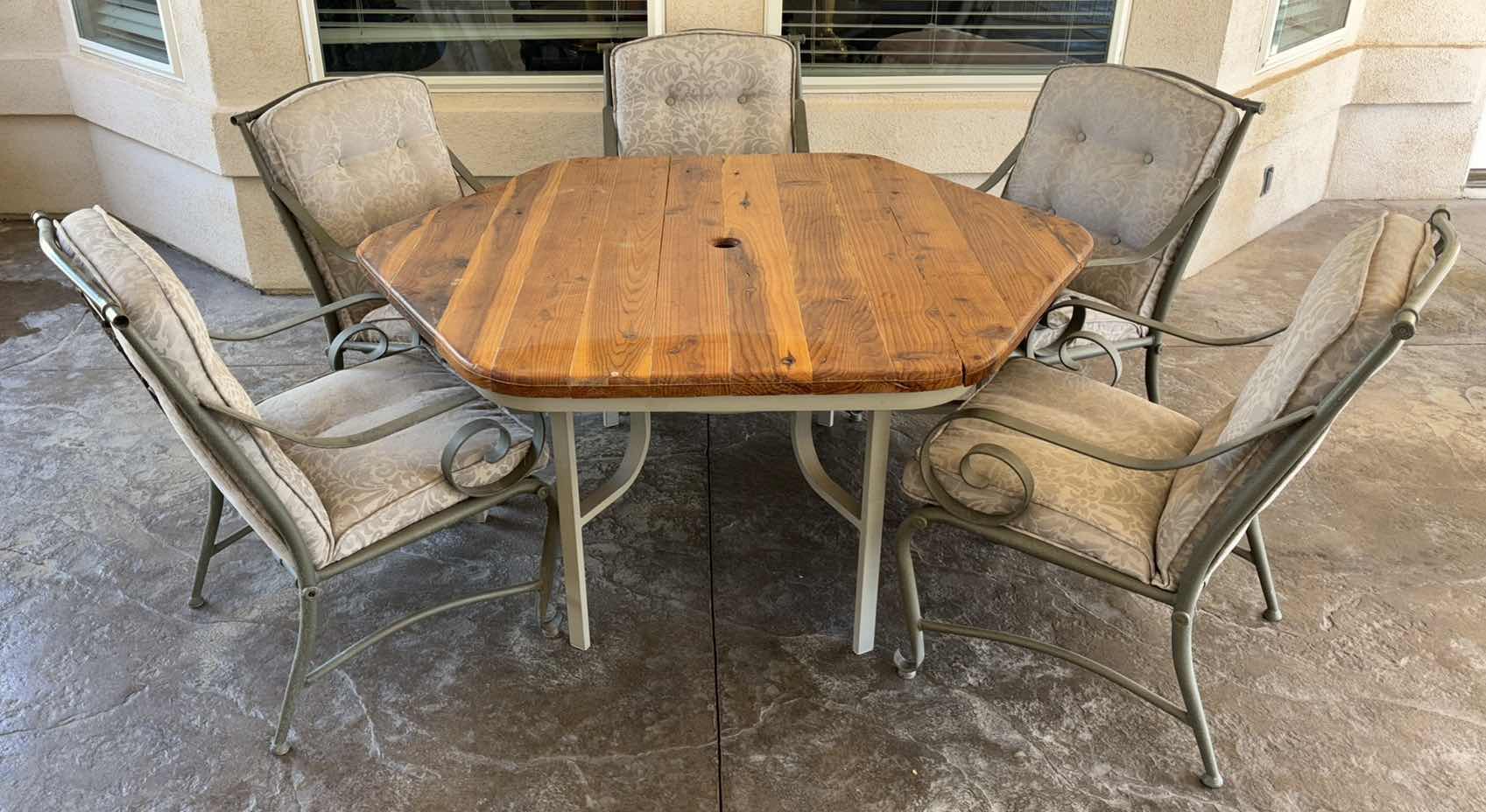 Photo 1 of 6PC VINTAGE STYLE OUTDOOR PATIO SET W  HEXAGON WOOD TOP TABLE W HIGH BACK CHAIRS