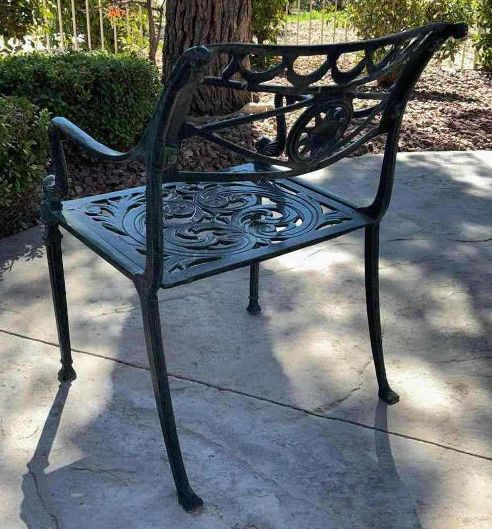 Photo 4 of KENNETH LYNCH & SONS DOLPHIN AND STARS WROUGHT IRON OUTDOOR PATIO DINING 5PC SET