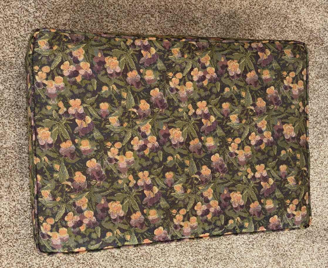 Photo 2 of FLORAL UPHOLSTERED OTTOMAN W CASTER WHEELS 21.5” x 30” H16.5”
