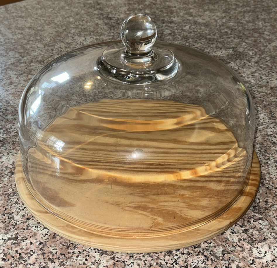 Photo 1 of CLOCHE W GLASS DOME & WOOD BASE FOR DESSERTS/CHEESE/FRUIT