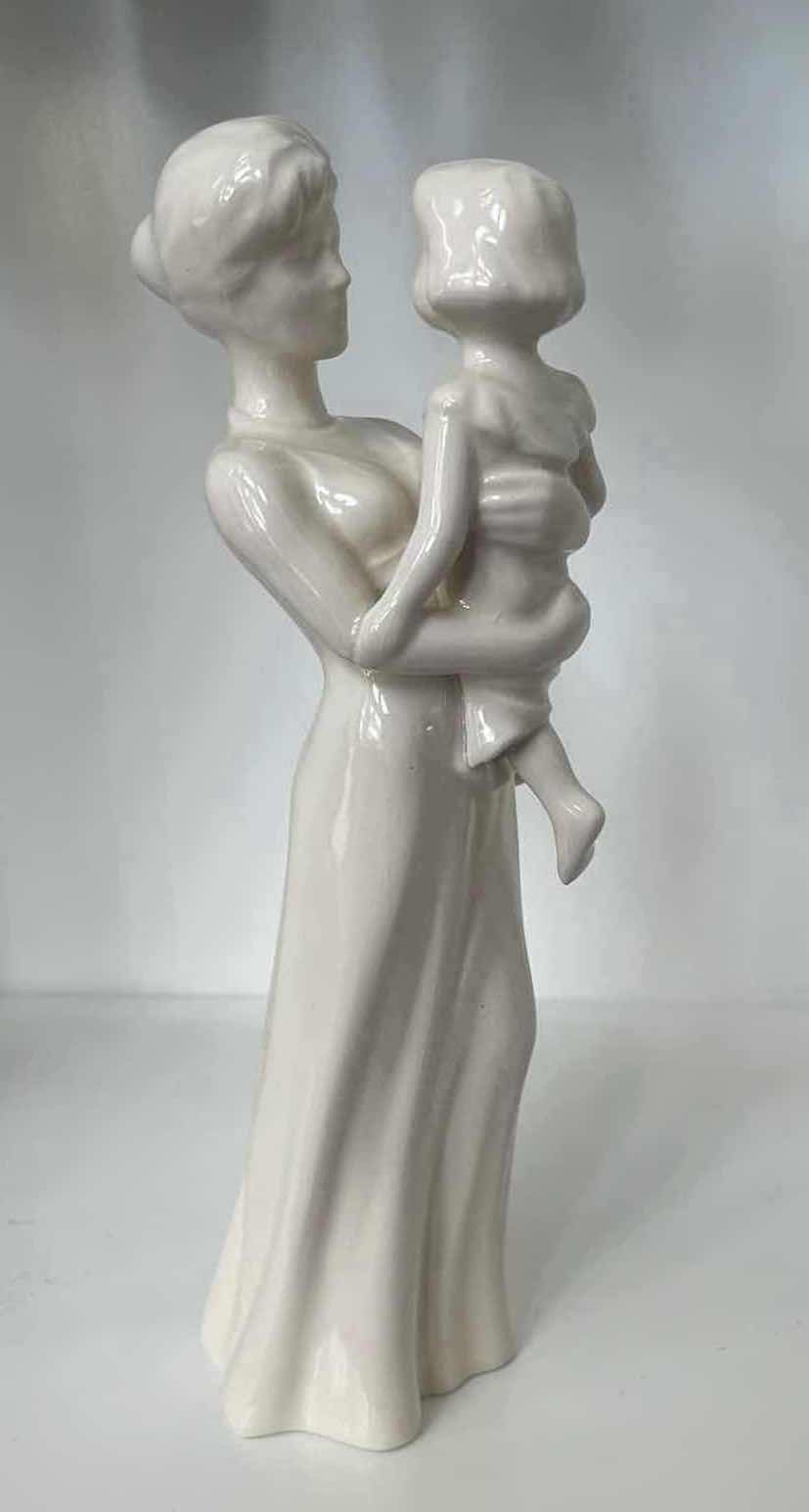 Photo 1 of MOTHER AND DAUGHTER FIGURINE PORCELAIN 11”